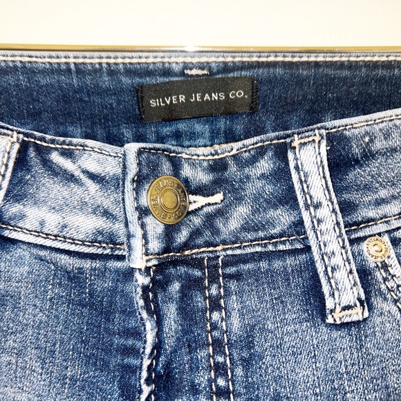 Silver Jeans co Avery straight cuffed hem medium wash MidRise jeans - Picture 5 of 11